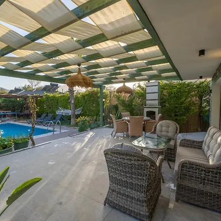 Terra Ares Villa